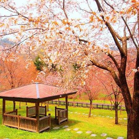 Shikishima Jozankei Bettei Hotel Sapporo Bagian luar foto